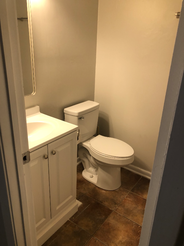 1837 W Jackson St #A - Photo 6 of 7