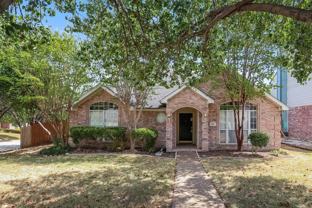 863 Sonora Ln - Photo 1 of 1