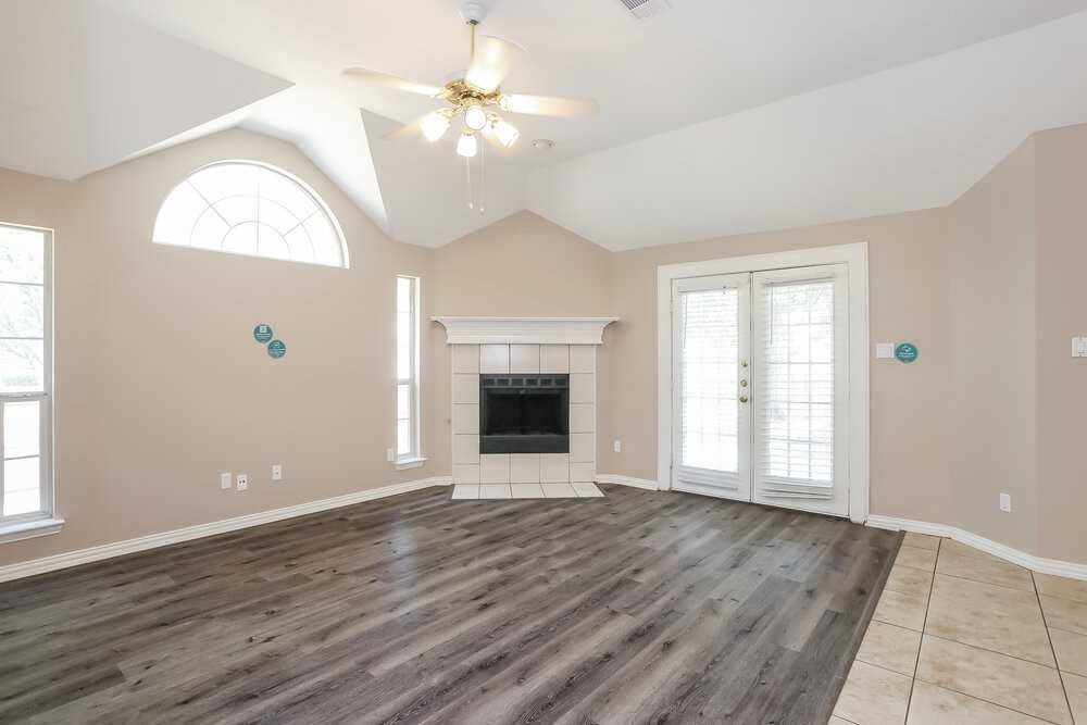 863 Sonora Ln - Photo 5 of 17