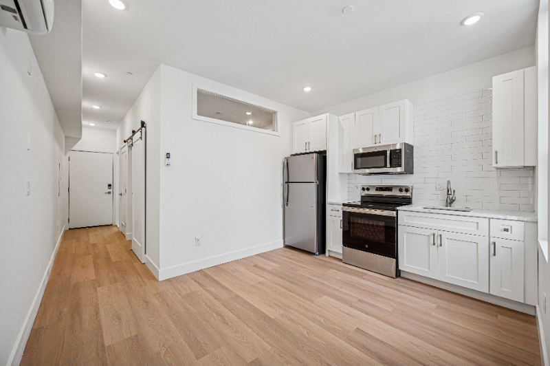 3018 N Broad St #111 - Photo 3 of 15