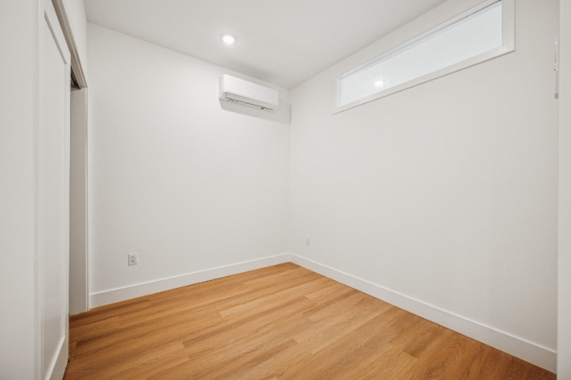 3018 N Broad St #111 - Photo 5 of 15