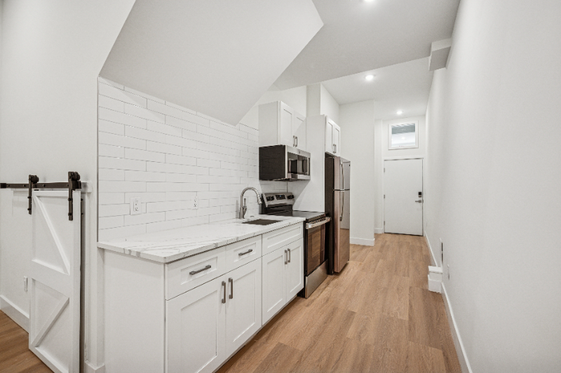 3018 N Broad St #111 - Photo 5 of 15