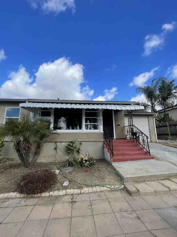 6814 Waite Dr - Photo 3 of 26