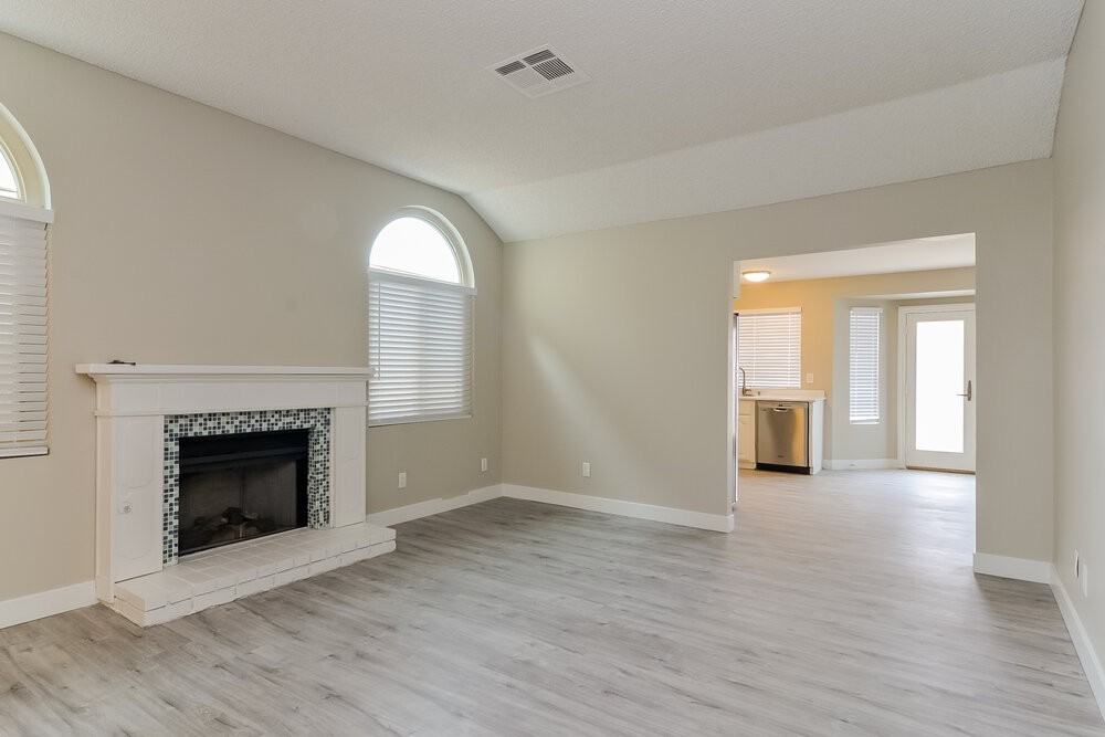 129 Primero Way - Photo 6 of 19