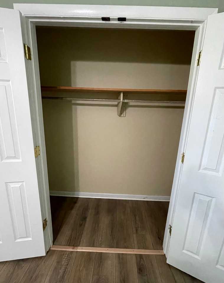00 Eva Cullman - Photo 7 of 10