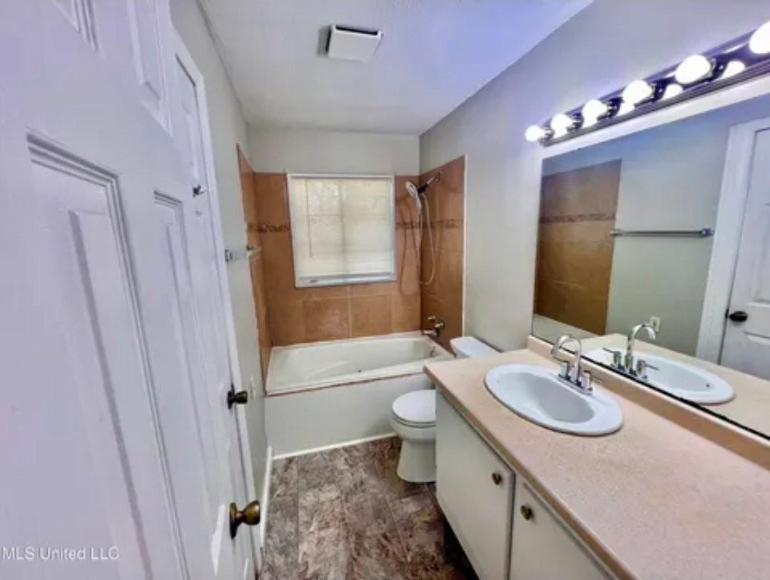 1311 Fernwood Dr - Photo 4 of 13