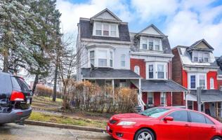 featured image of 414 Park St #2
