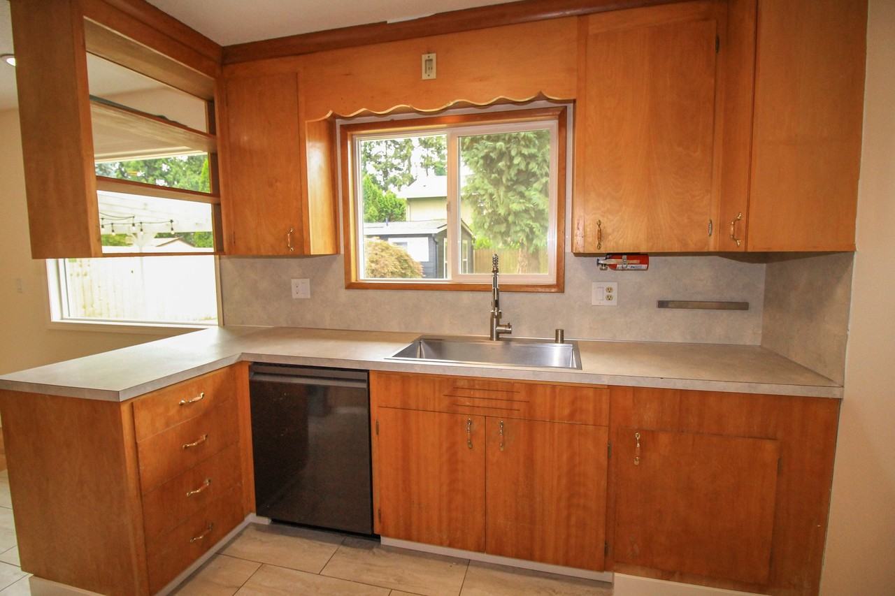 1914 Se Oak Crest Dr #MAIN - Photo 6 of 20