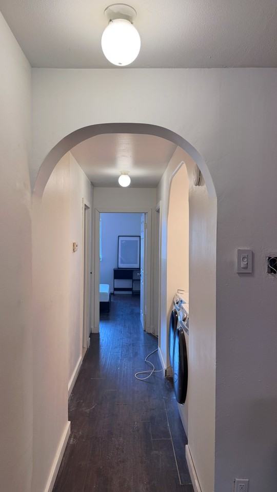 1226 E 82nd St #1FL - Photo 6 of 7