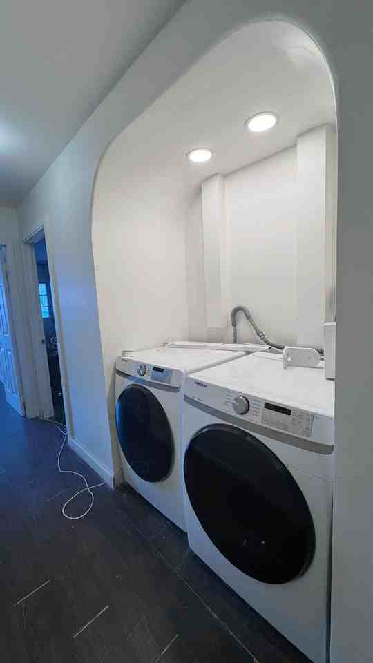 1226 E 82nd St #1FL - Photo 7 of 7