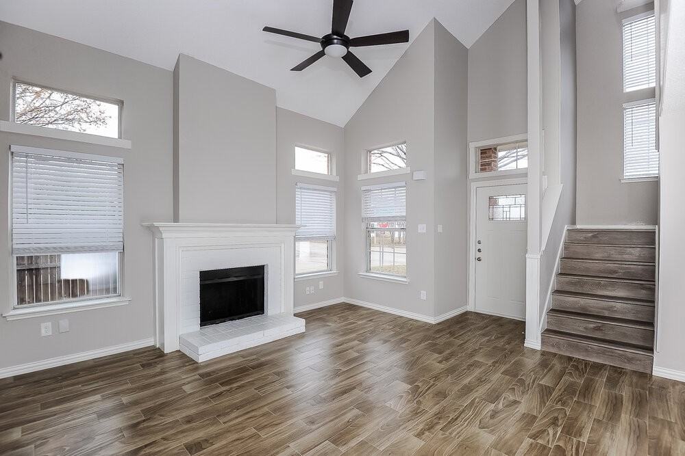 8500 Charleston Ave - Photo 4 of 17