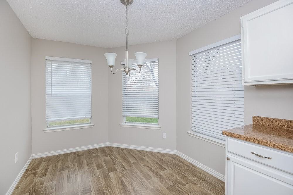 8500 Charleston Ave - Photo 7 of 17