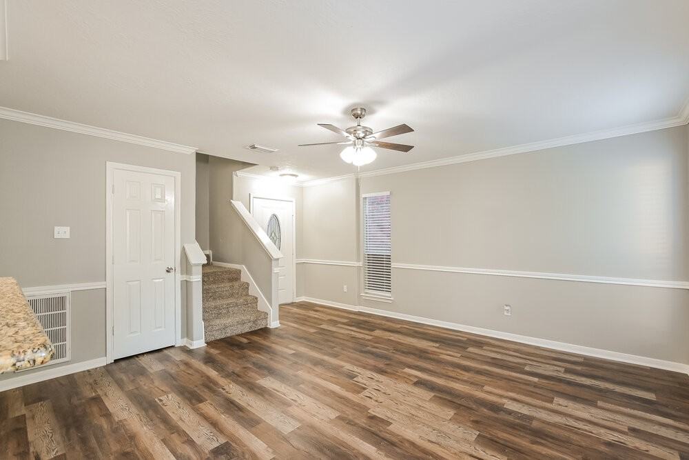 13003 Garlenda Ln - Photo 4 of 17
