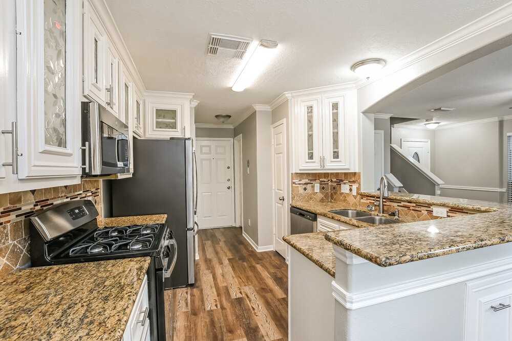 13003 Garlenda Ln - Photo 7 of 17