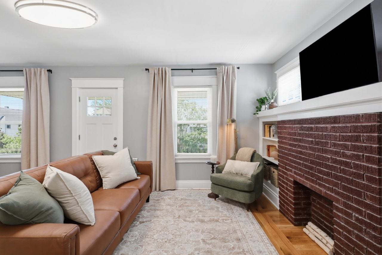 23 Norwalk Ave #2 - Photo 5 of 25