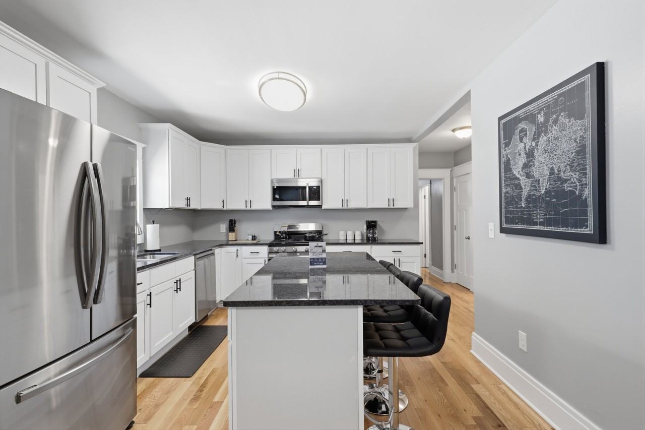 23 Norwalk Ave #2 - Photo 7 of 25