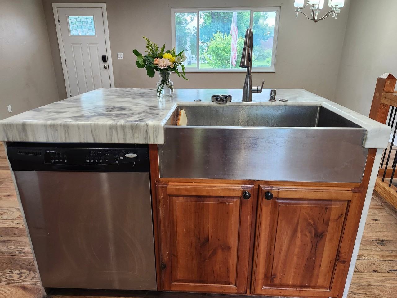 686 Es - Photo 6 of 28