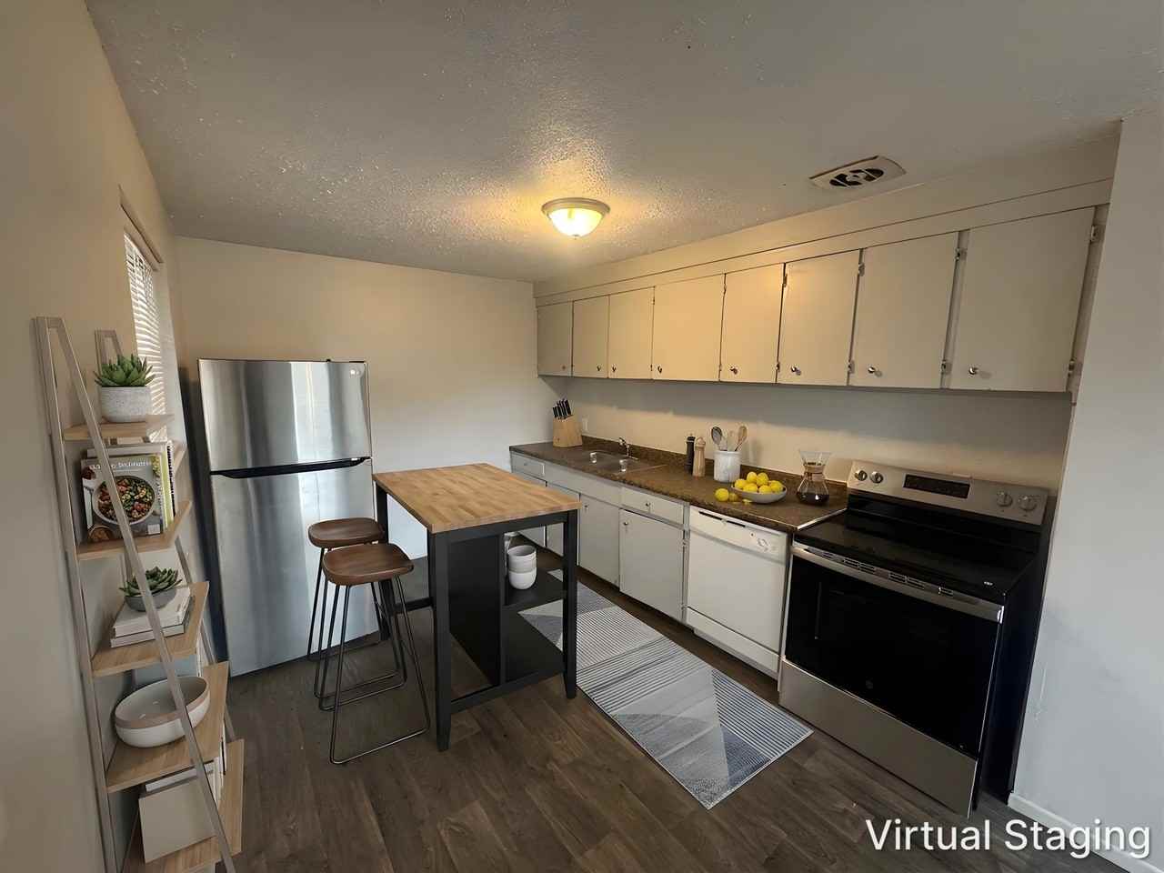 1619 Sw #1619 - Photo 2 of 11
