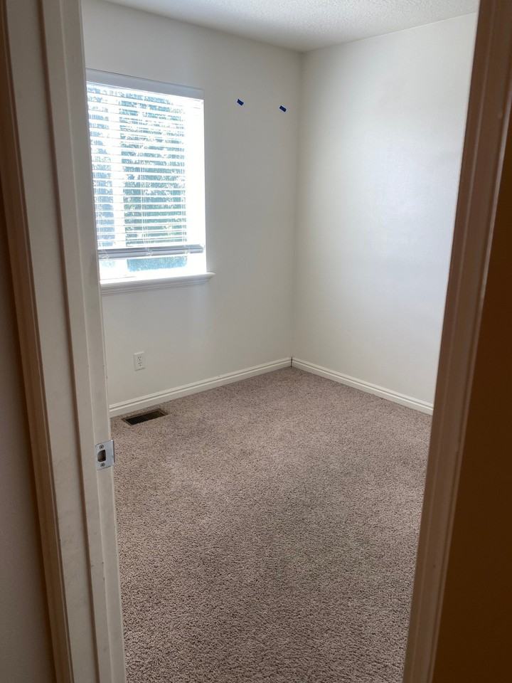 133 N 910 E #133 - Photo 3 of 8