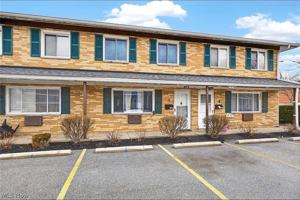 featured image of 1597 Lee Terrace Dr #F11