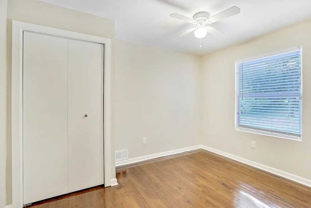 2285 Headland Dr - Photo 6 of 12