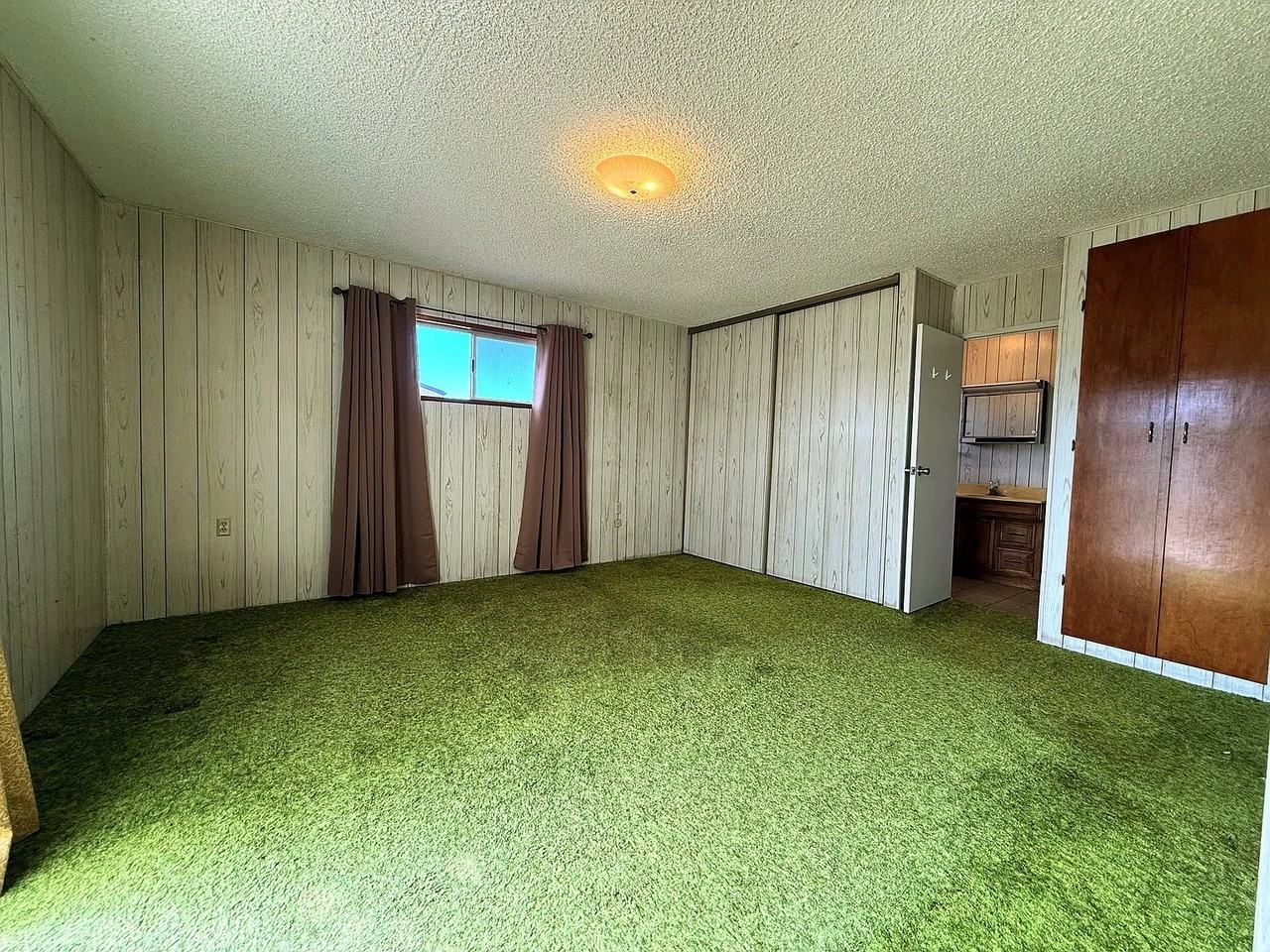 220 Wn - Photo 5 of 14