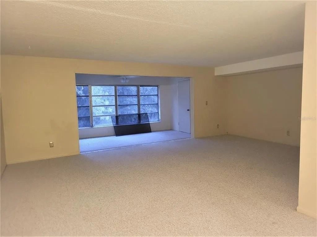 400 El Camino Dr #203 - Photo 3 of 12