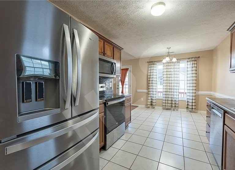 1476 Aultroy Dr - Photo 4 of 16