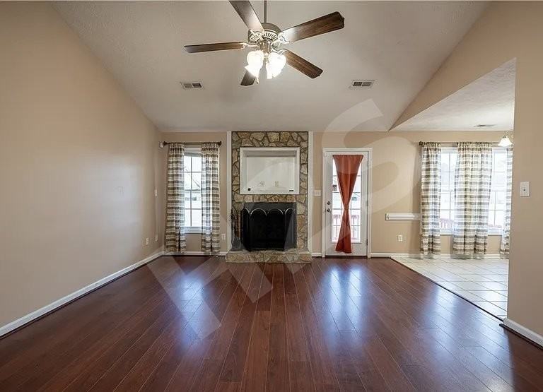 1476 Aultroy Dr - Photo 5 of 16