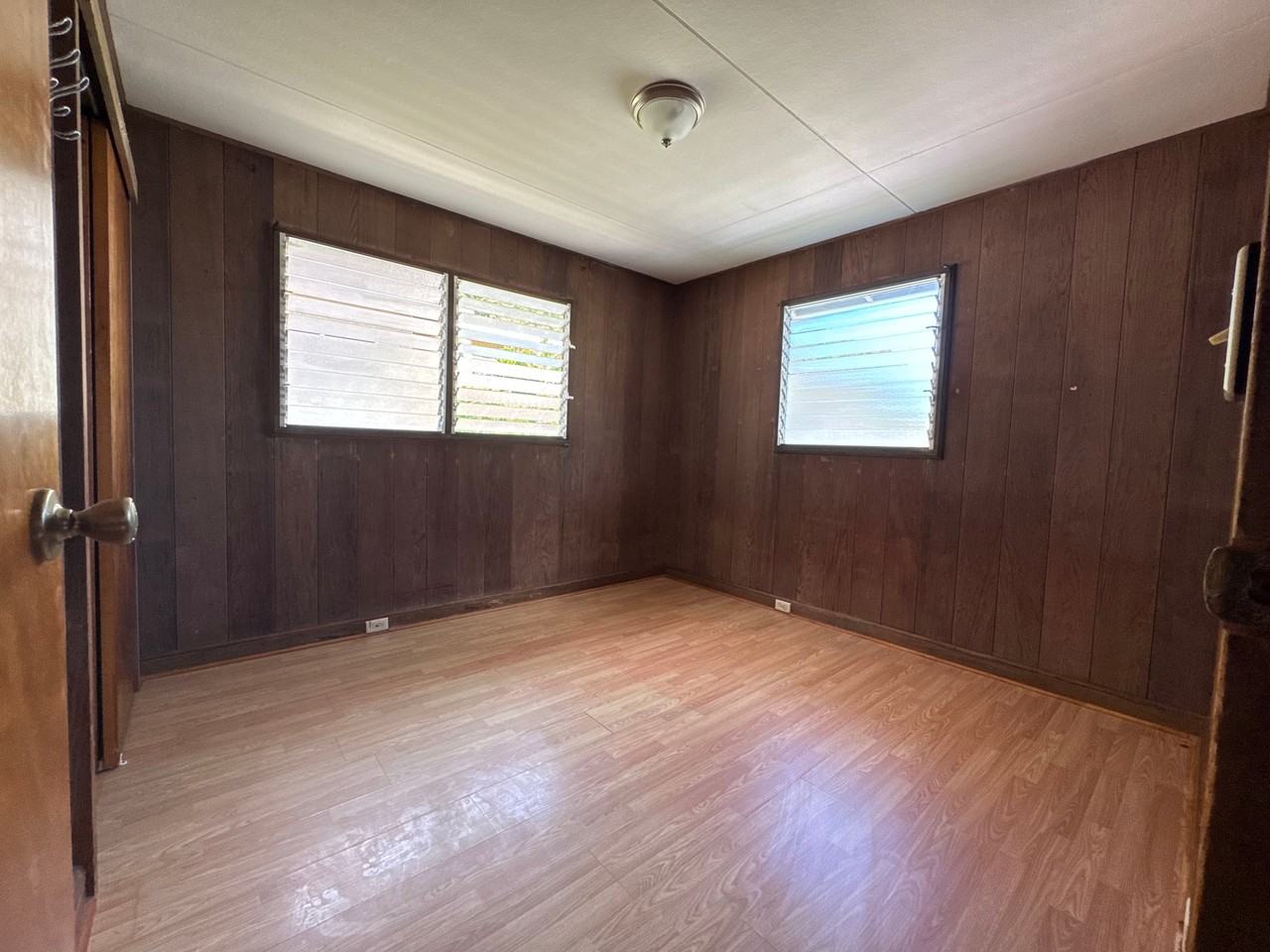 1581 Pahulu St - Photo 2 of 12