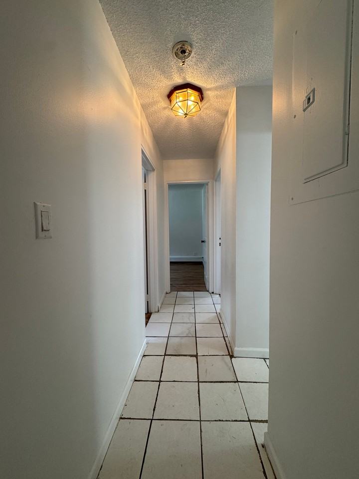 17833 131st Ave #1 - Photo 7 of 15