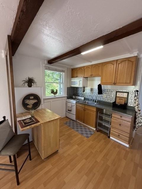 190 Lubeck Rd #1 - Photo 5 of 20