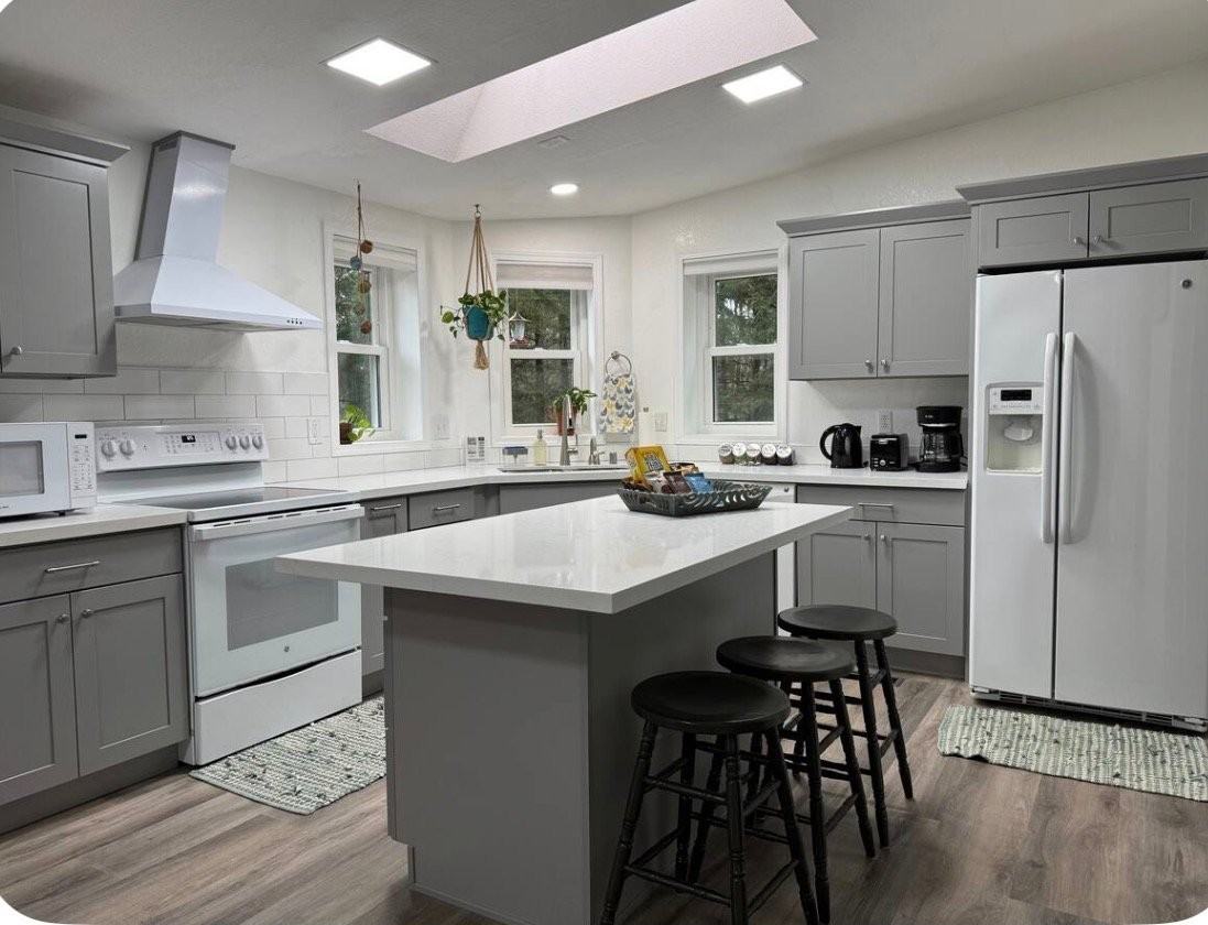 10715 W Lake Joy Dr Ne - Photo 4 of 13