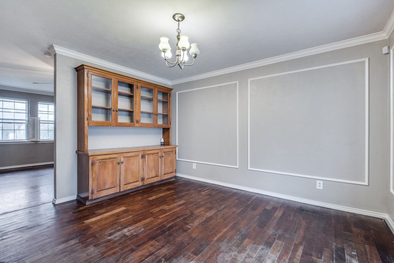 2639 Globe Ave - Photo 7 of 20