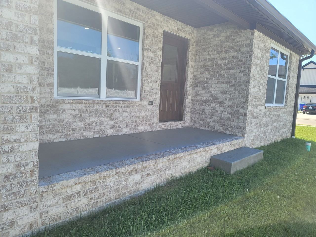 3611 Sand Dr - Photo 2 of 19