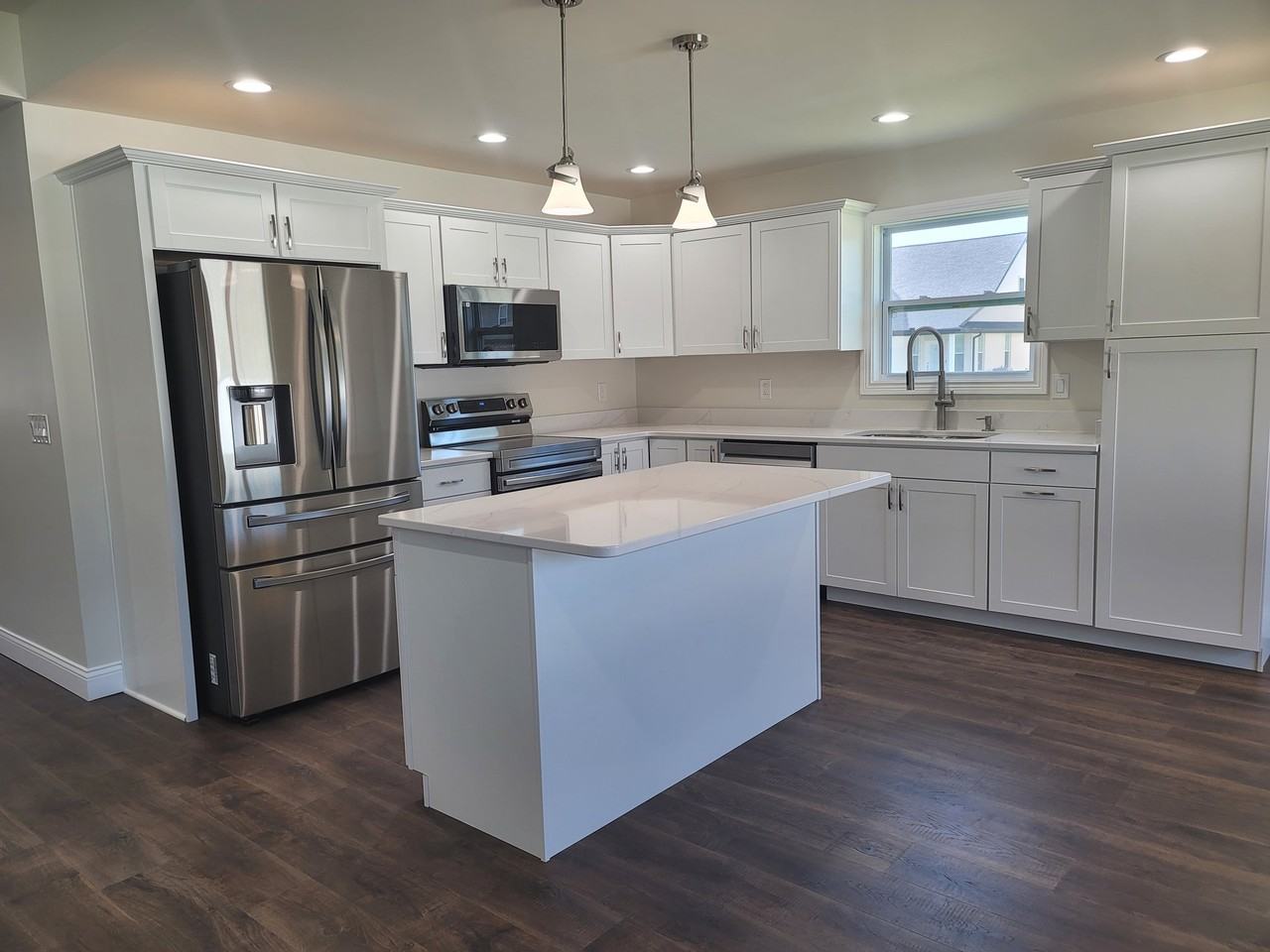 3611 Sand Dr - Photo 6 of 19
