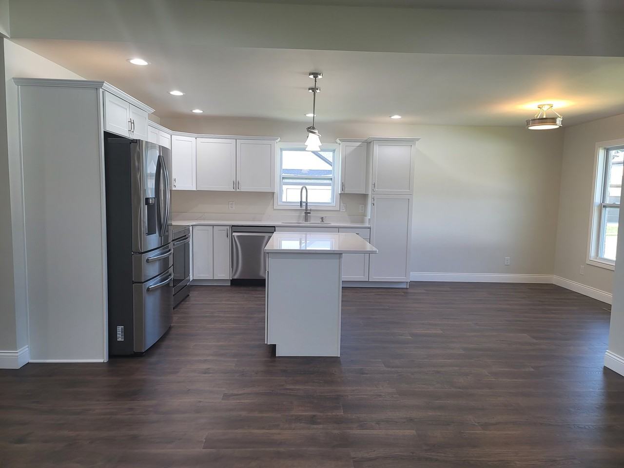 3611 Sand Dr - Photo 7 of 19