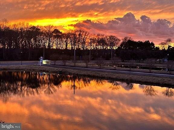 4702 Summer Brook Way #G - Photo 4 of 11