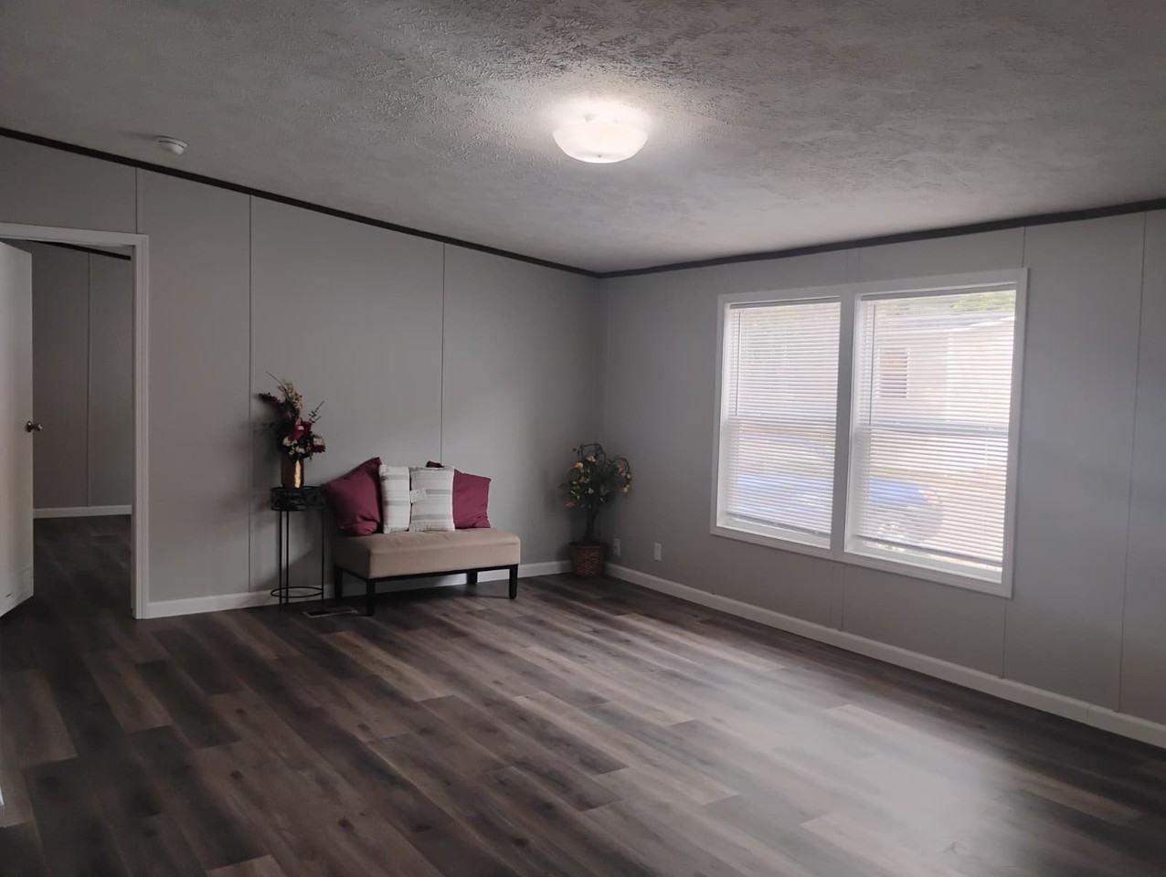 166 Elm Dr - Photo 4 of 10