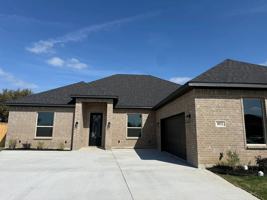 featured image of 1832 Noble Ct