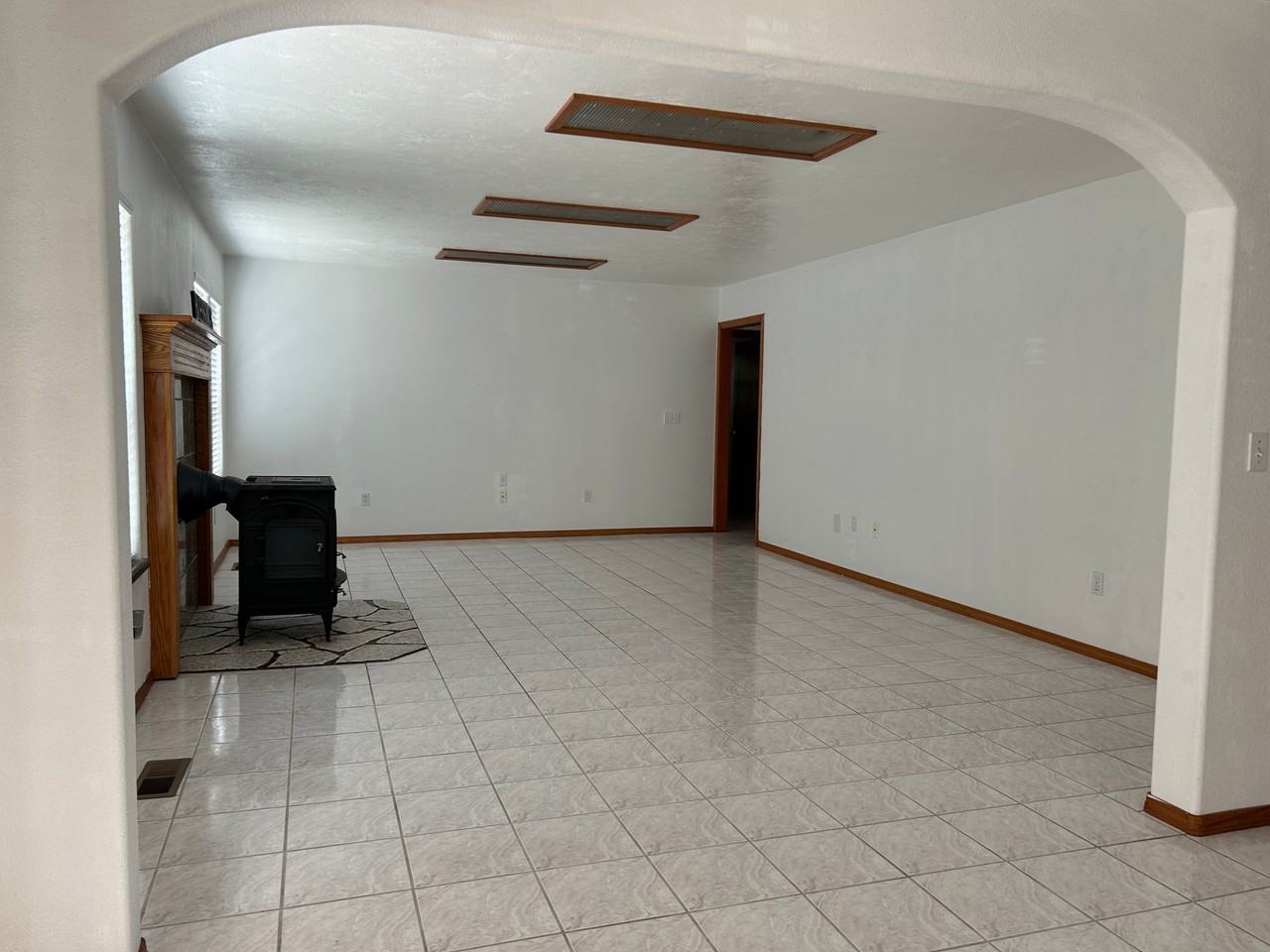 2950 Marion St Se - Photo 6 of 20