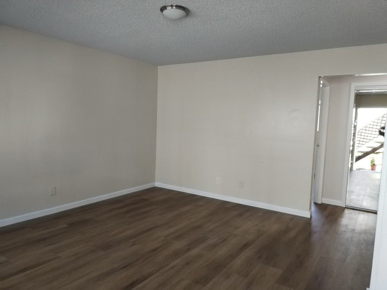 1130 Yuba Ave #3 - Photo 5 of 8