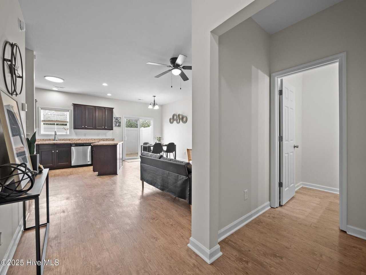 303 Kenan Loop #303 - Photo 6 of 6