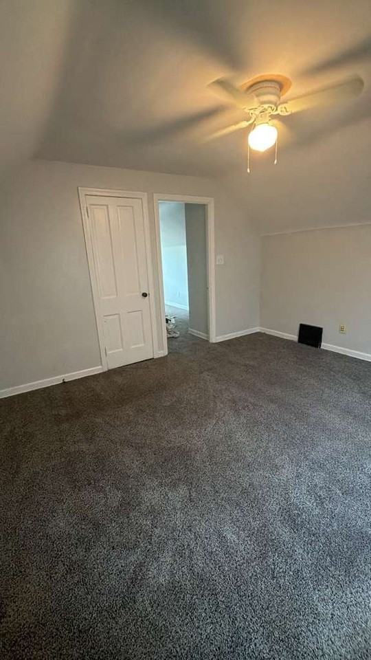 5708 South Blvd - Photo 4 of 8