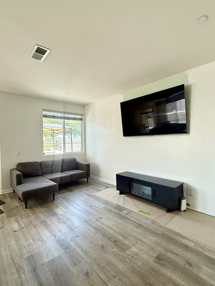 1310 Santa Victoria Rd - Photo 5 of 10