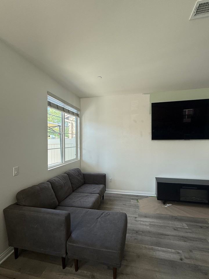 1310 Santa Victoria Rd - Photo 7 of 10