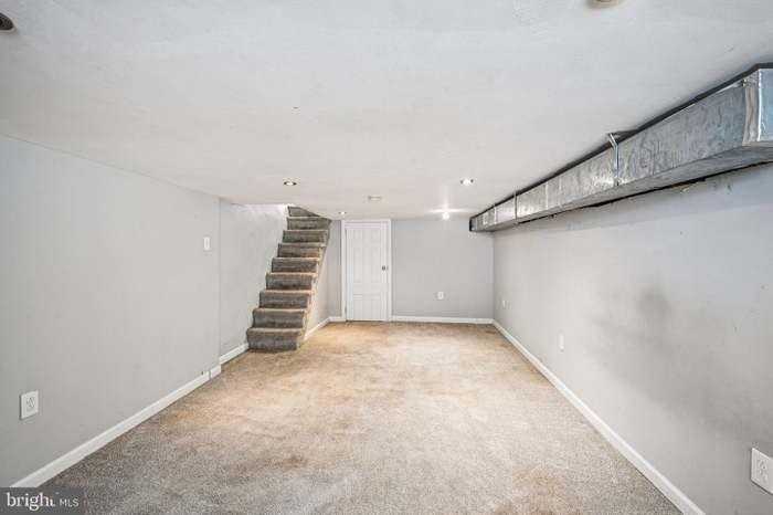 2324 S Mildred St - Photo 7 of 16