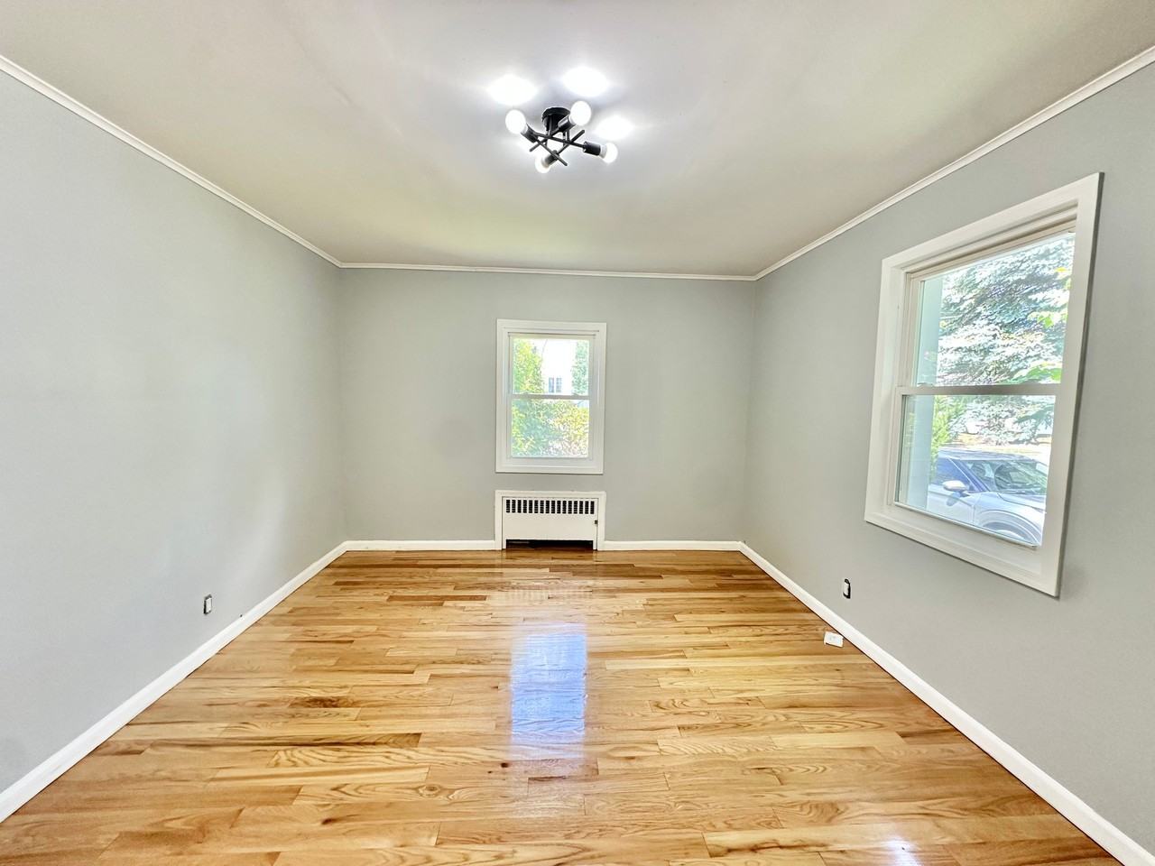 352 E 7th Ave - Photo 7 of 15