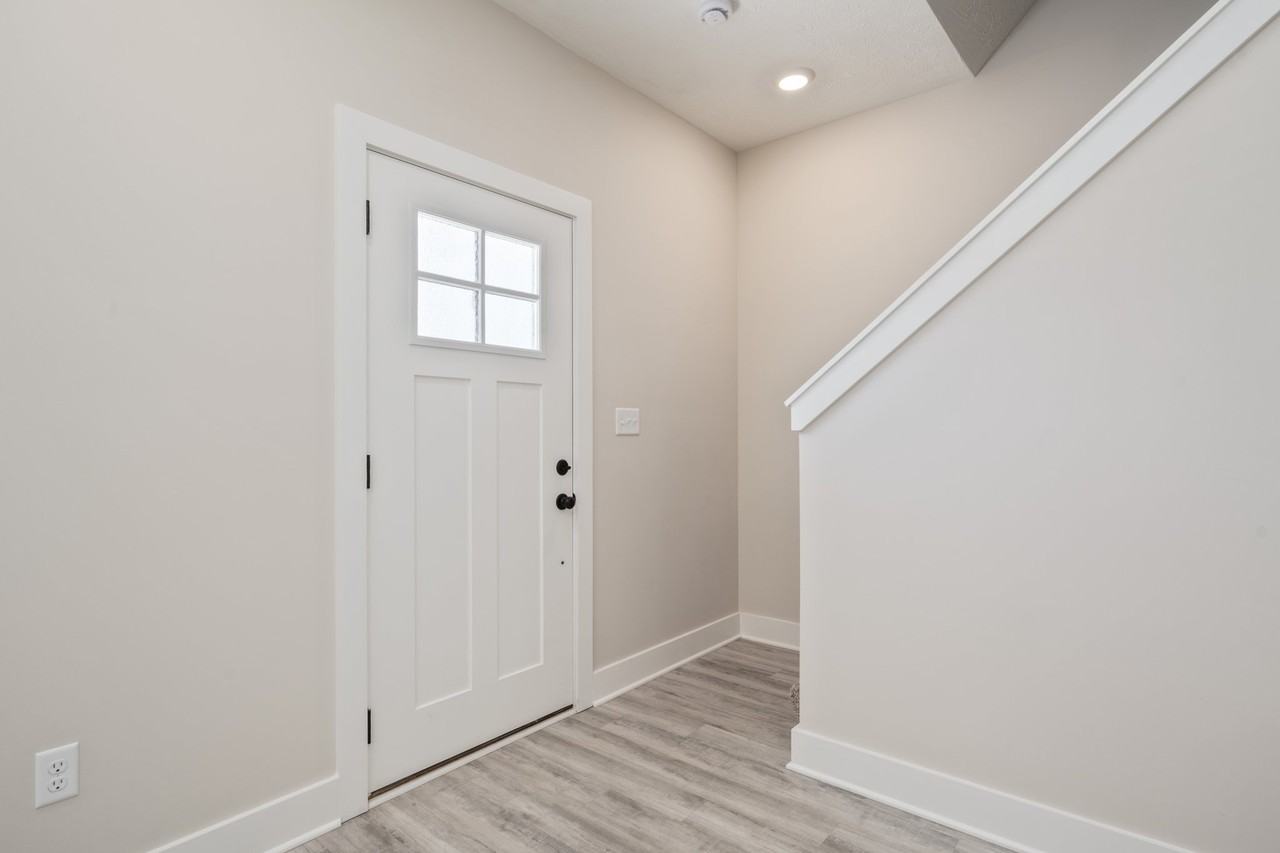 1026 Sweet Amy Way - Photo 4 of 19
