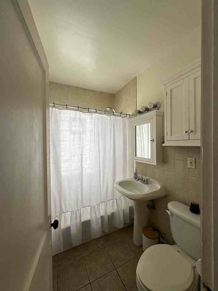 300 N 60th St - Photo 4 of 14